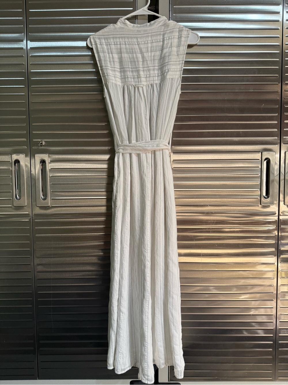 Vince Sleeveless White Button-Front Maxi Dress with Tie Waist - Picture 2 of 3